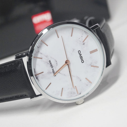 Reloj Casio MTP-VT01LM-7AU Blanco