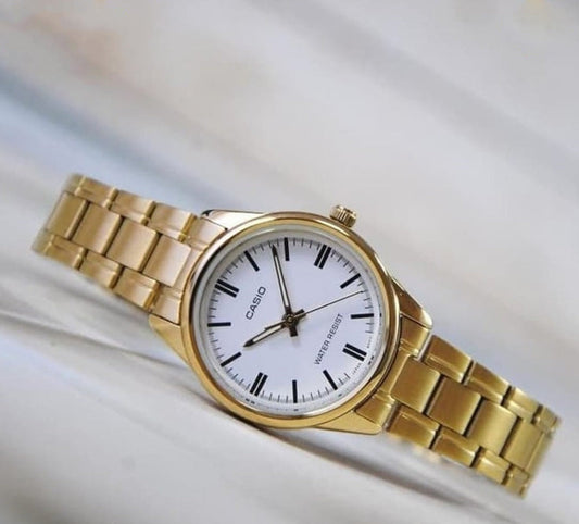 Reloj Casio LTP-V005G-7AU Blanco