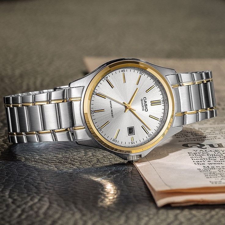 Reloj Casio MTP-1183G-7A Blanco