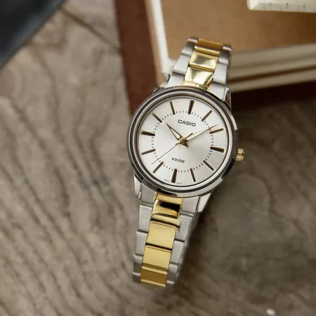 Reloj Casio MTP-1303SG-7AV Blanco