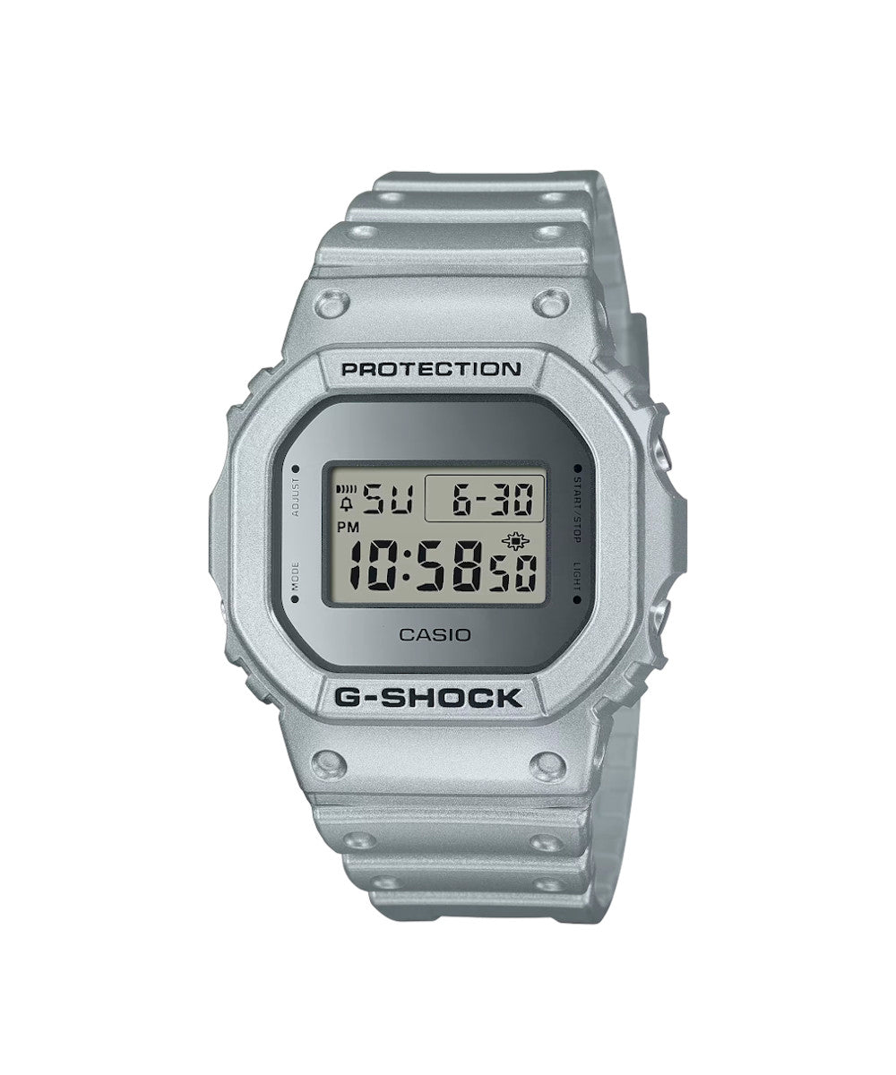 Reloj Casio G-Shock DW-5600FF-8 Plateado