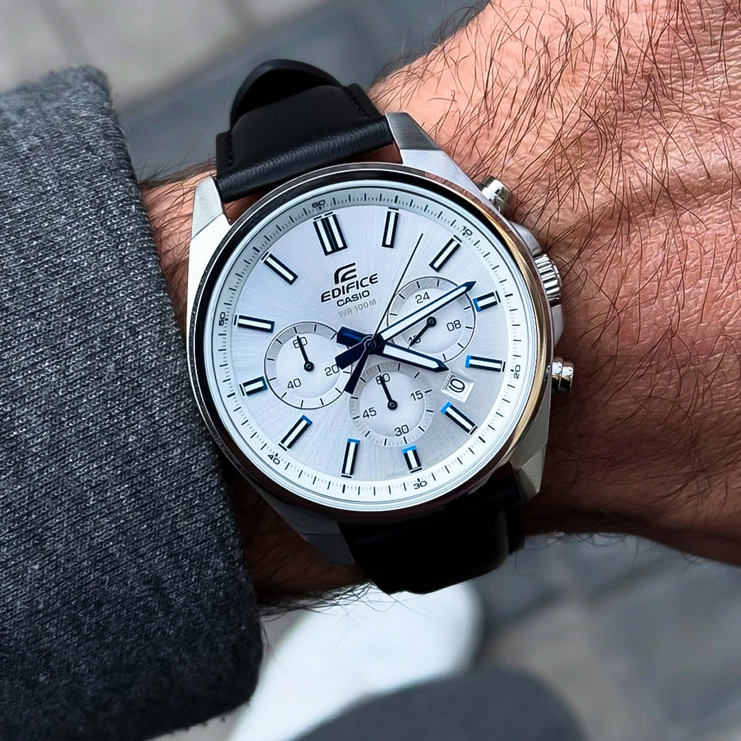 Reloj Casio Edifice EFV-650L-7AVU Blanco