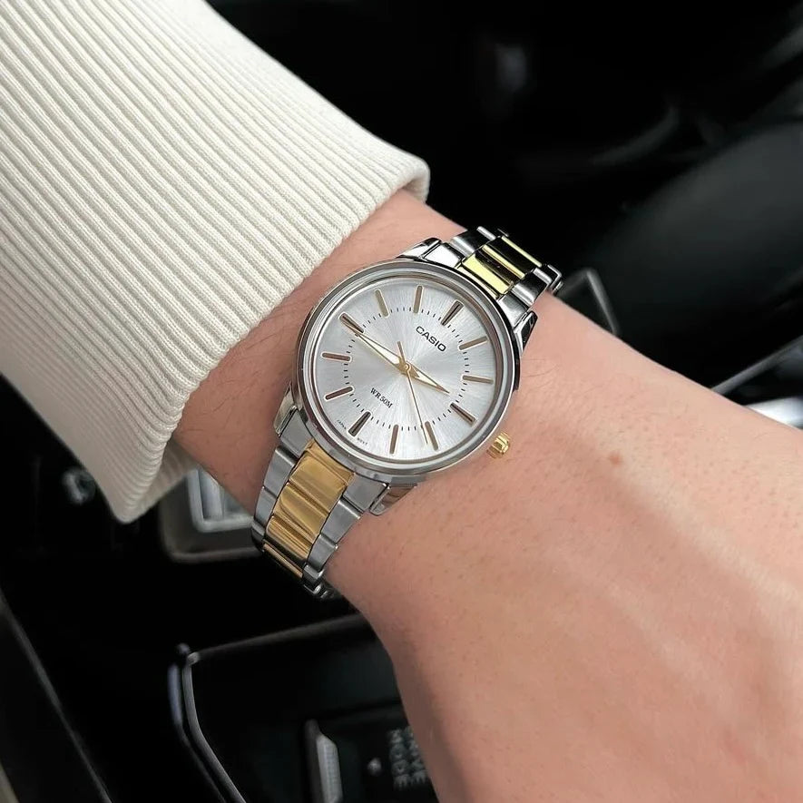 Reloj Casio MTP-1303SG-7AV Blanco