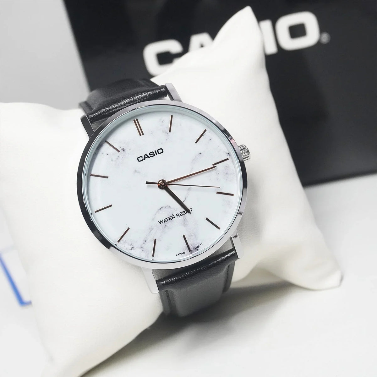 Reloj Casio MTP-VT01LM-7AU Blanco