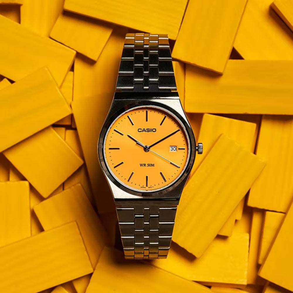 Reloj Casio MTP-B145D-9AV Naranja