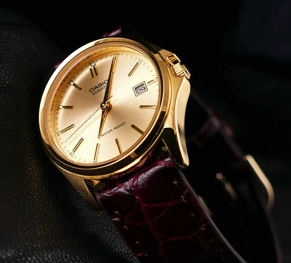 Reloj Casio MTP-1183Q-9A Amarillo