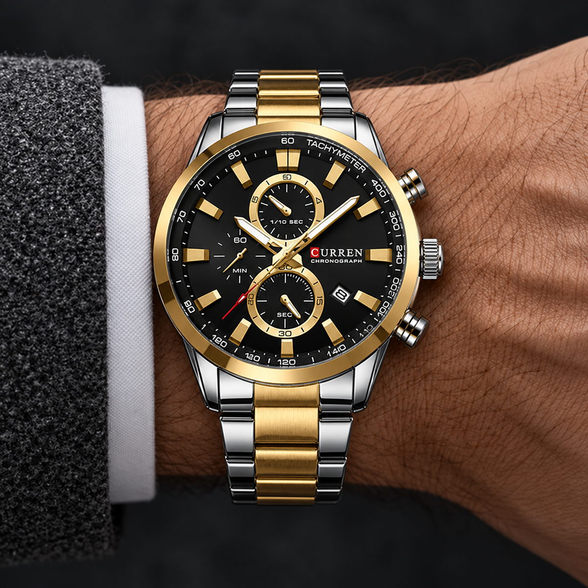 Reloj Curren Ref. 835 Plata/Negro/Dorado · en la muñeca