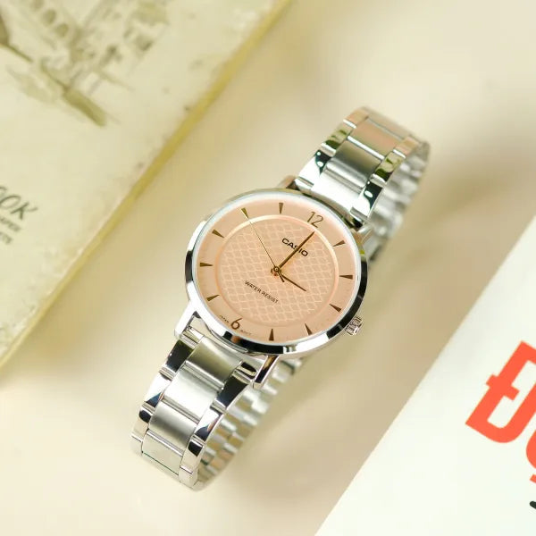 Reloj Casio LTP-VT04D-4A Rosado