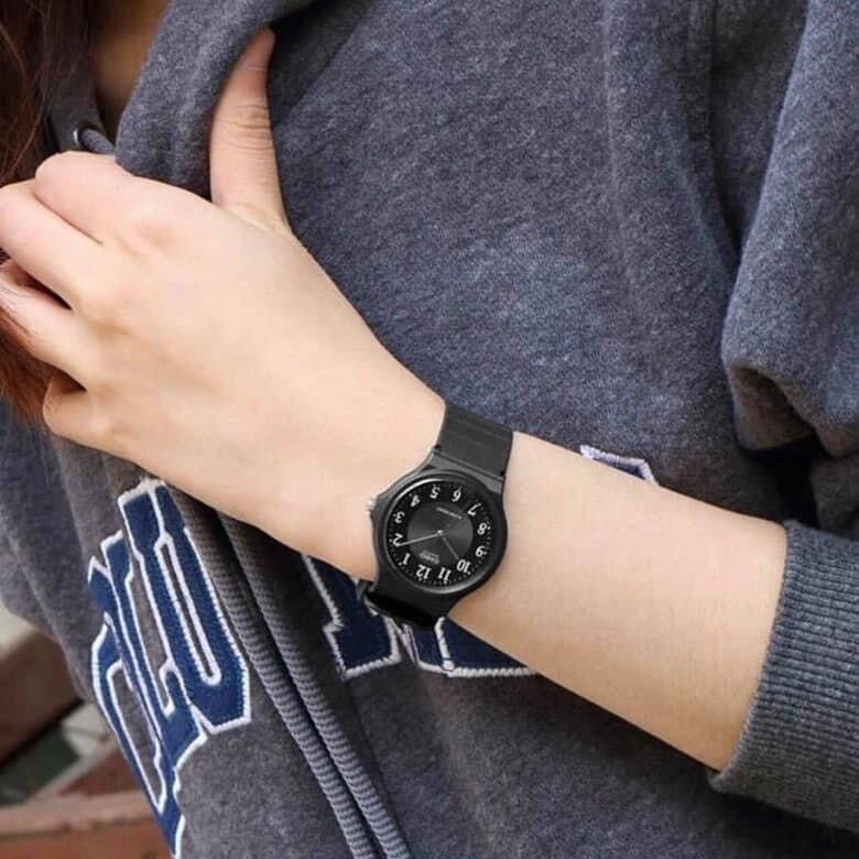 Reloj Casio MQ-24-1B3L Gris