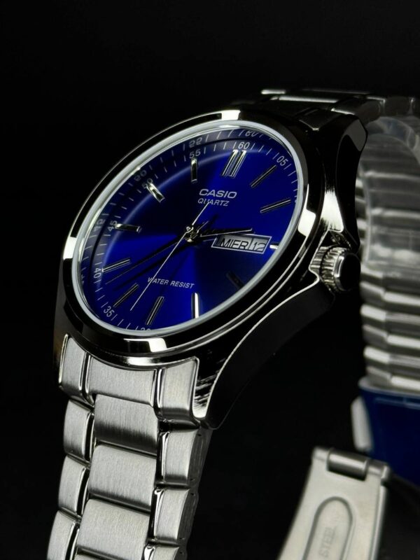 Reloj Casio MTP-1239D-2A Plateado